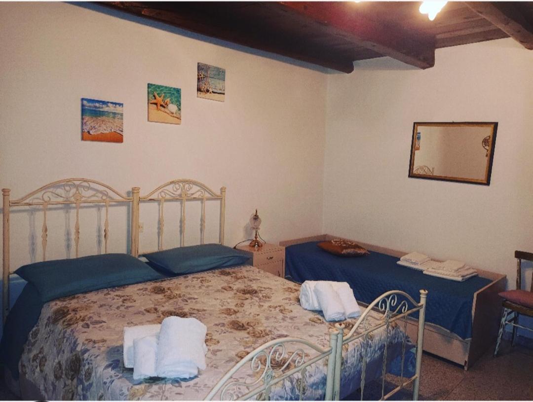 Villa A Casa Di Nonna Iun Q2951 à Fluminimaggiore Extérieur photo
